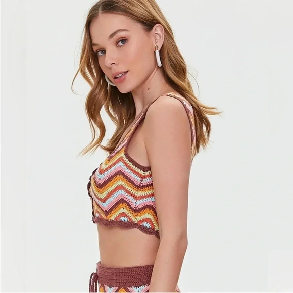 Forever21 Orange and Red Chevron Sleeveless Knitted Crop Tank Top - Picture 7 of 10